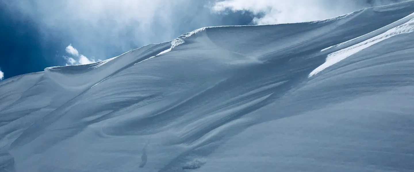 Snowy mountains - Franziska Raff - Unsplash